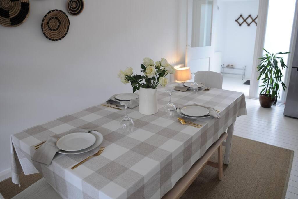Light Filled Mid- Century 3 Bed Cottage In Dulwich London Kültér fotó